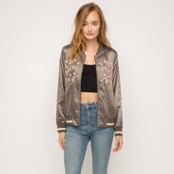 Mystree Jackets & Blazers - NWT Silk Foral Embroidered Sport Bomber Jacket